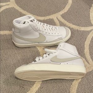 Nike Blazer Mid ‘77